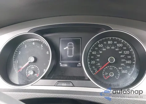 2016 Volkswagen Golf Tsi S 4-Door z USA, uszkodzony, nr VIN 3VW217AU1GM045422